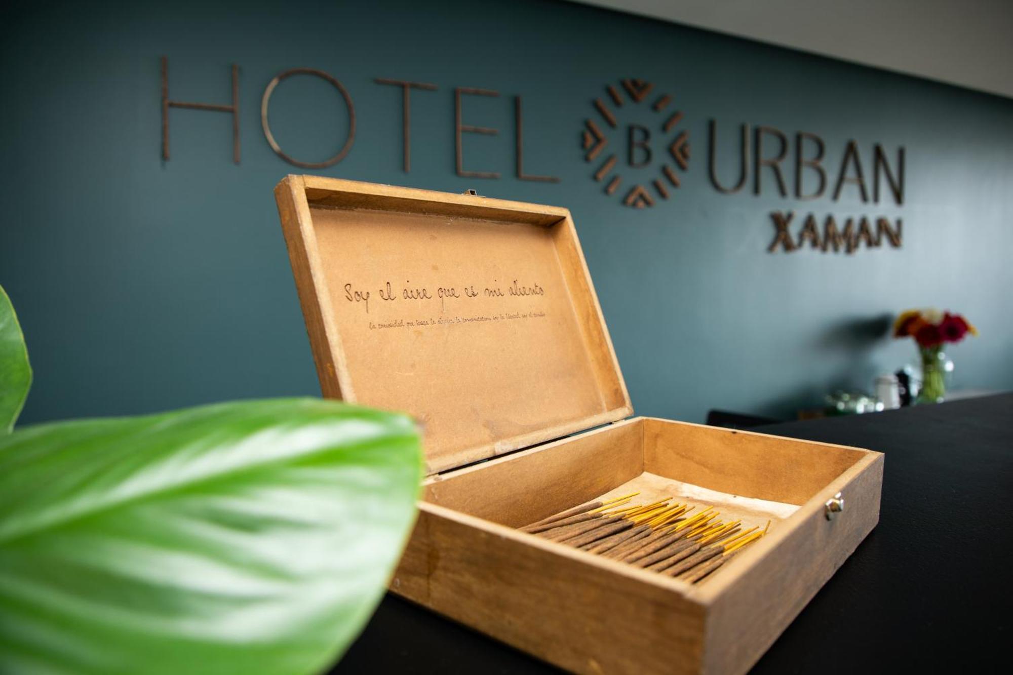 Hotel B Urban Xaman By Fontan Reforma Mexico City Exterior photo